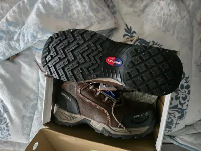 Vendo zapatos de seguridad SHERPA'S, nuevos.. - miniatura 3