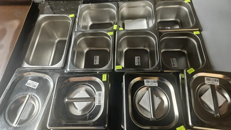 Carro de Comida Rápida con Parrilla y Freidora - 5