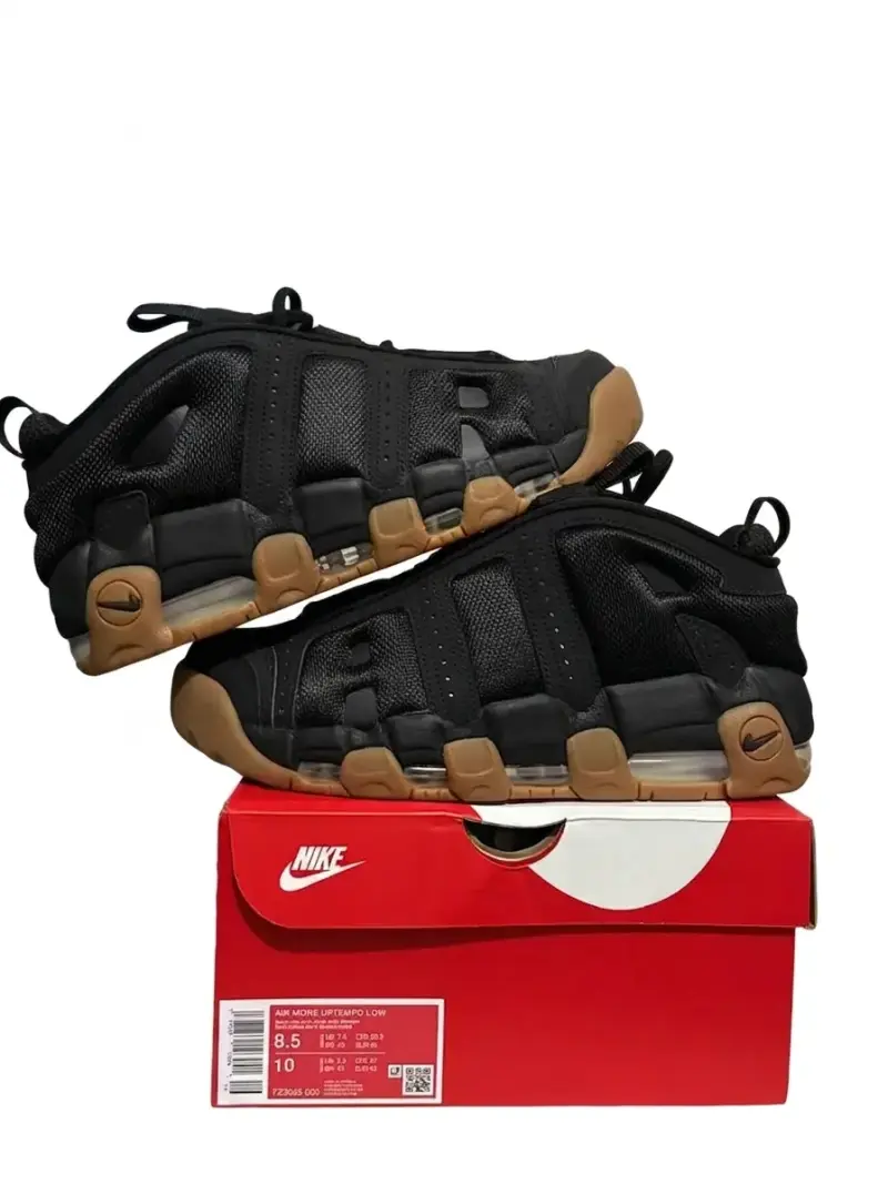 Zapatillas Nike Air More Uptempo Low negras