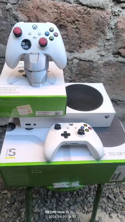Consola Xbox Series S 512GB con Control - miniatura 4