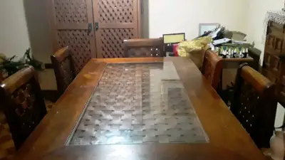 Mesa de comedor de madera solida 1.80m con vidrio - miniatura 2