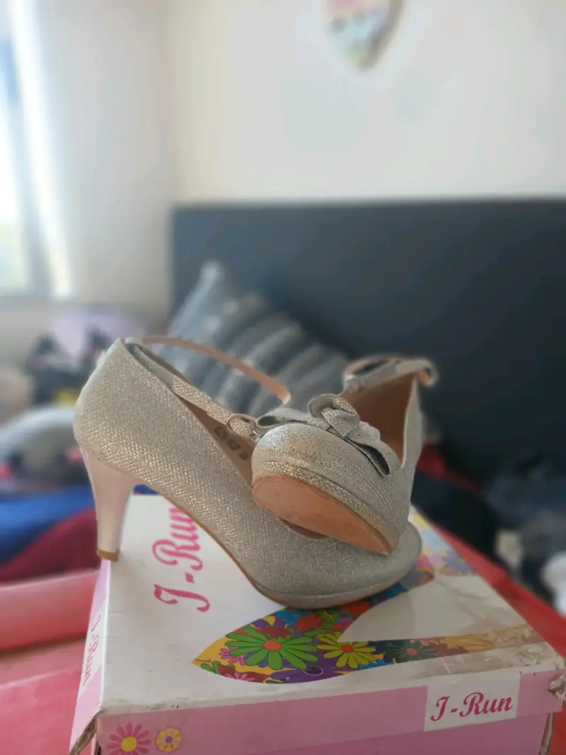 Zapatos de tacón plateados Talla 38 - 3
