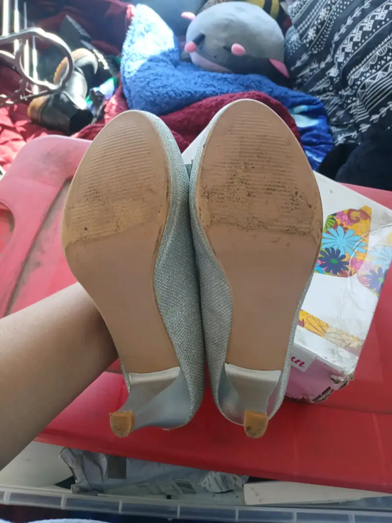 Zapatos de tacón plateados Talla 38 - 4