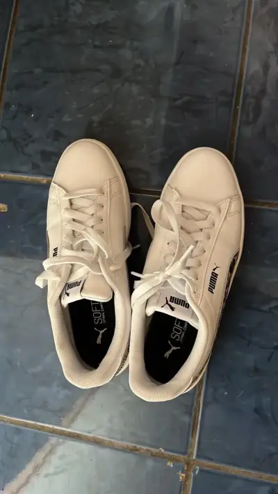 Zapatillas Puma blancas con diseño animal print - miniatura 4
