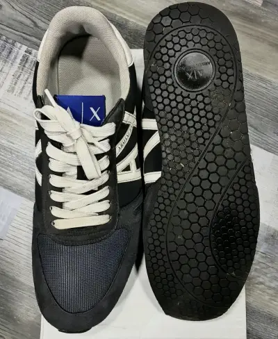 Zapatillas deportivas Armani Exchange negras y blancas - miniatura 2