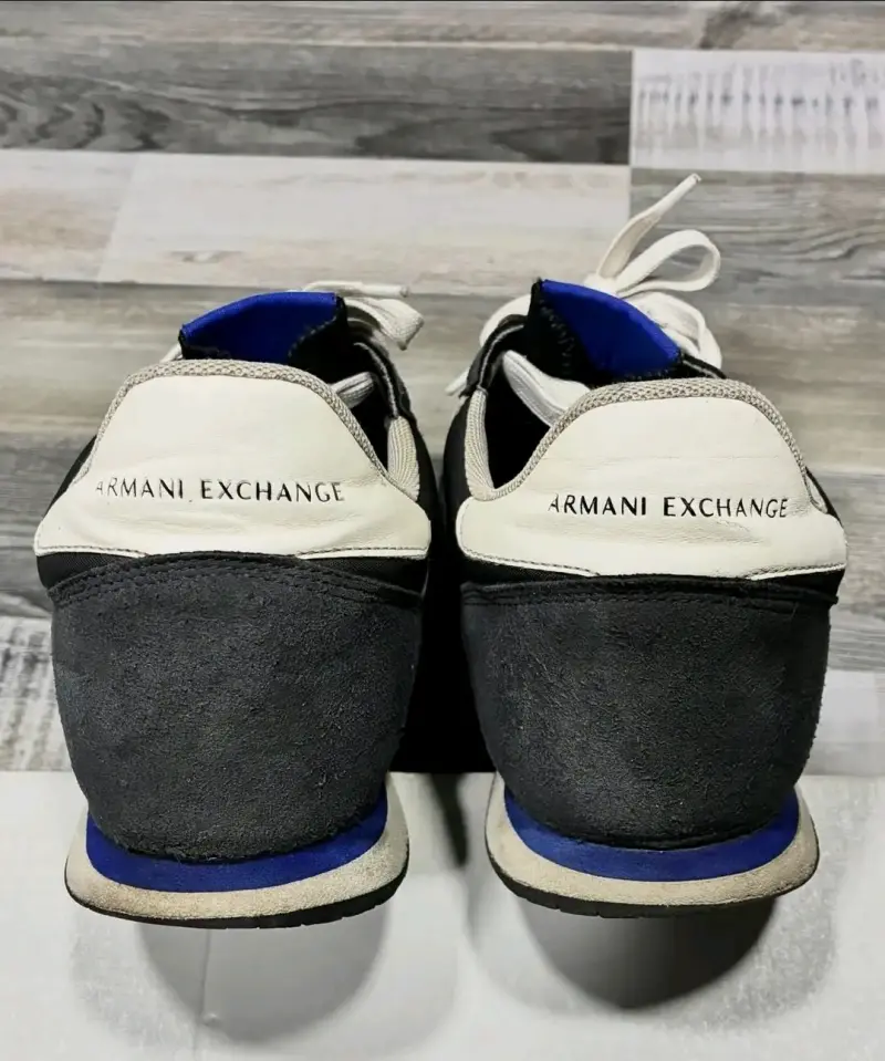 Zapatillas deportivas Armani Exchange negras y blancas - 3