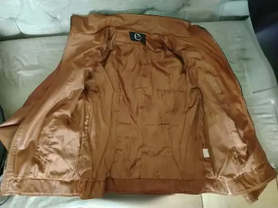 Chaqueta de cuero sintético marrón - miniatura 1