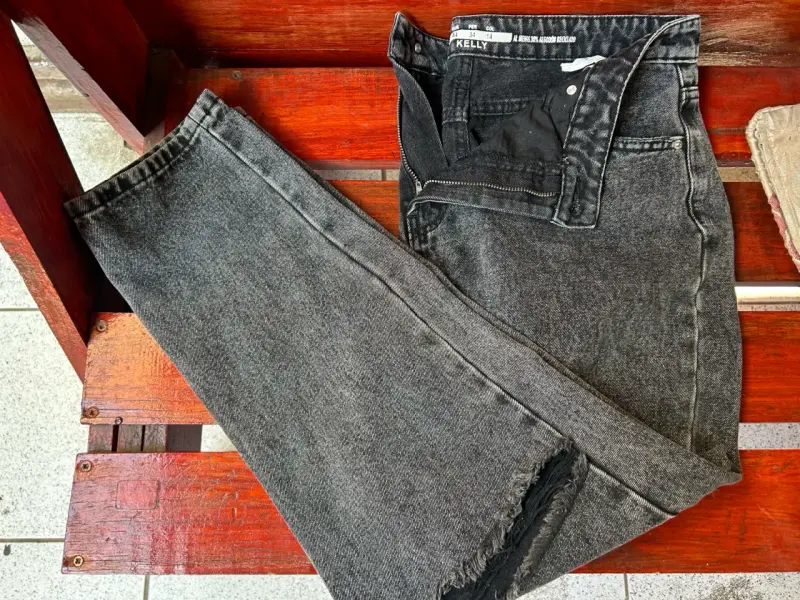 Jeans negros desgastados para mujer talla 44