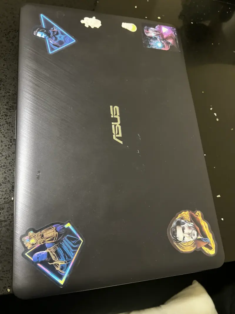 Laptop ASUS Intel Core i3 12GB RAM - 4