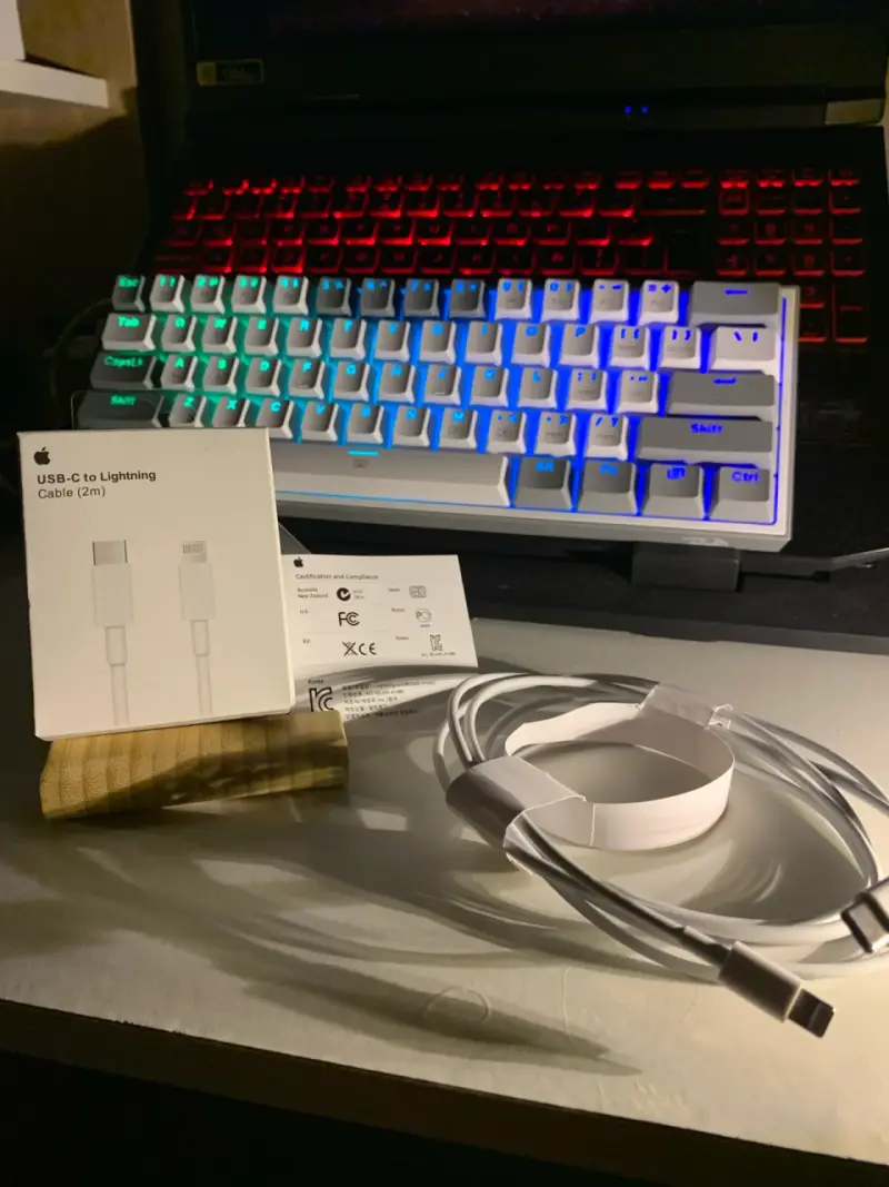 Cable USB-C a Lightning Apple 2m nuevo - 3