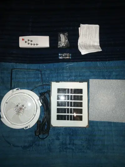 Luz solar de techo con control remoto - miniatura 2