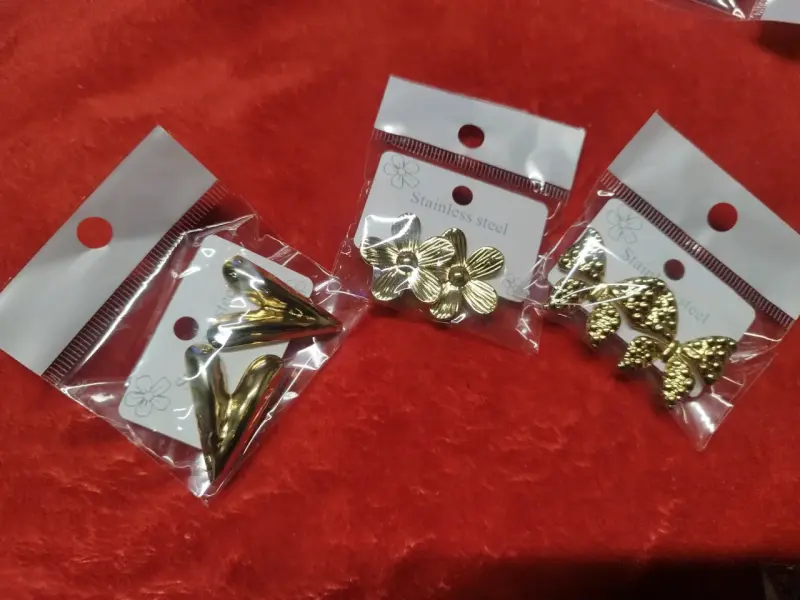 Set de Aros de Acero Inoxidable Dorado - 3