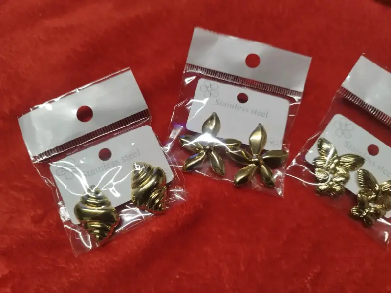 Set de Aros de Acero Inoxidable Dorado - 4