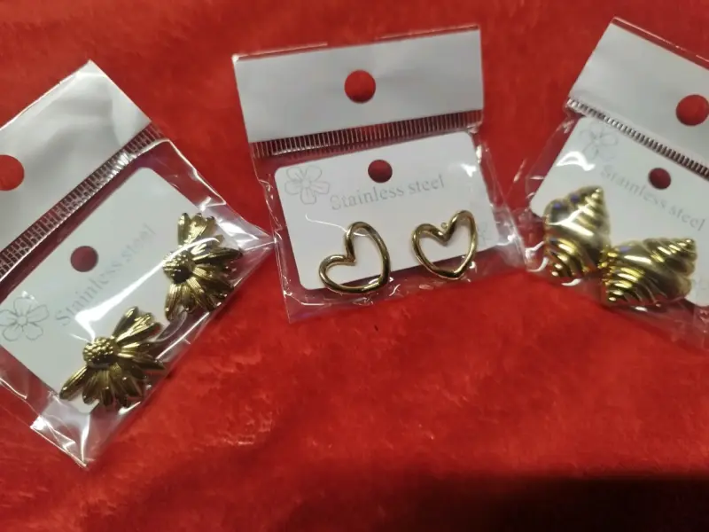 Set de Aros de Acero Inoxidable Dorado - 5