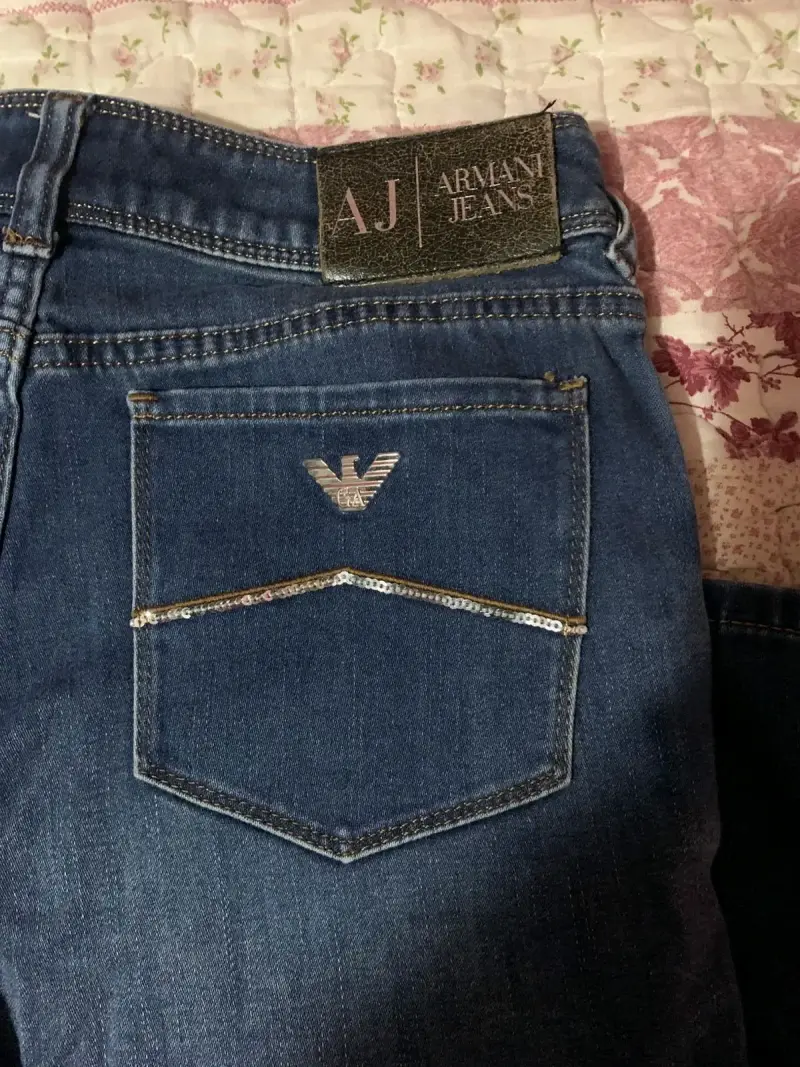 Jeans de mezclilla Armani para mujer - 1