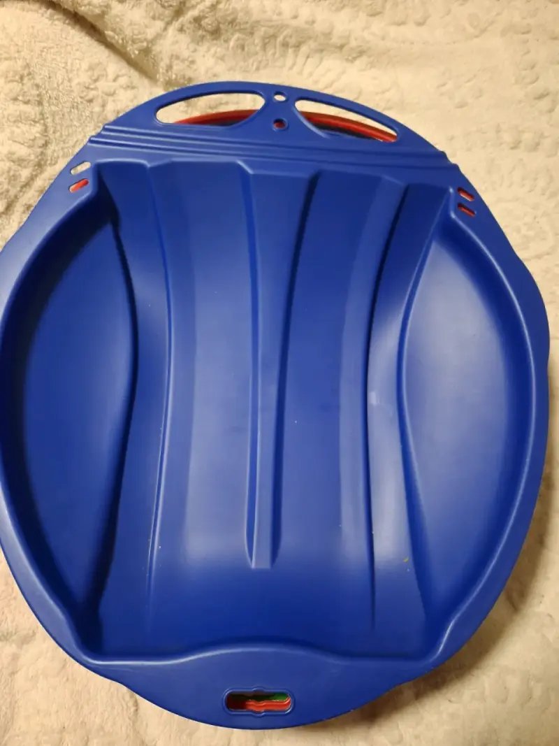Trineo de plástico para nieve en varios colores - 2
