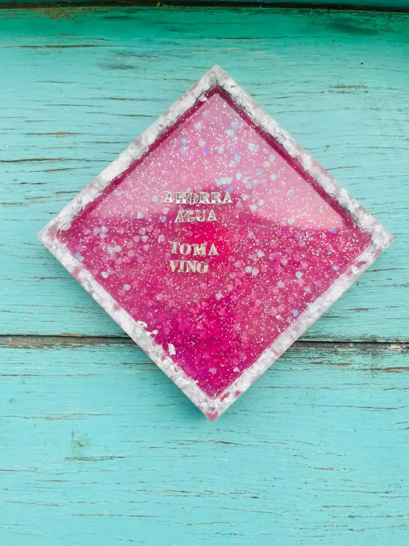 Posavaso o cajita de resina epoxy con frase - 2