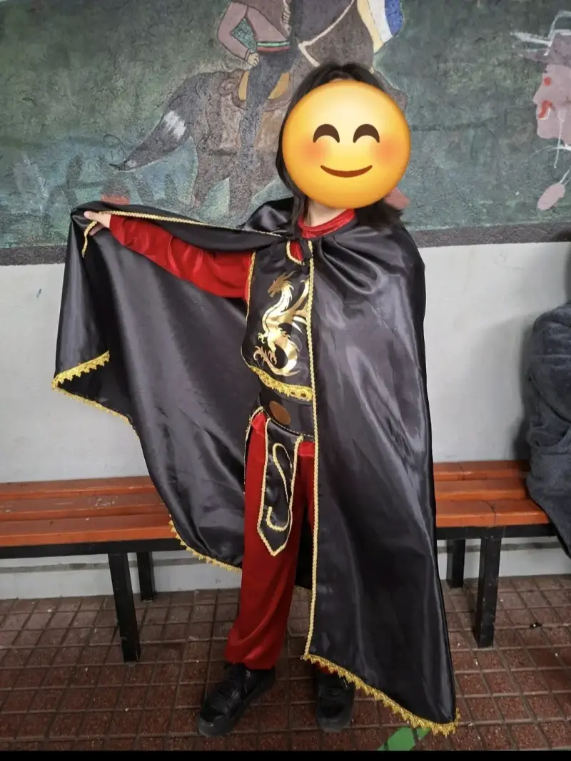 Traje de dragón para niño con capa,