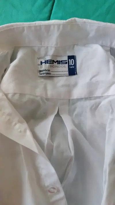 Camisas blancas para niños Maui y Hemis - miniatura 2