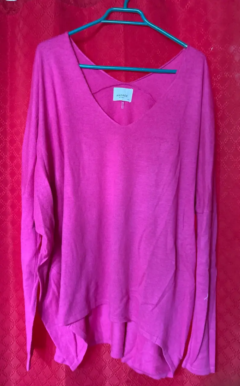 Suéter Fucsia Andree V-Neck