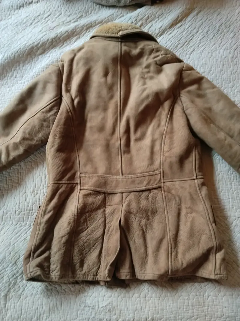 Chaqueta de cuero con forro de lana para mujer - 2