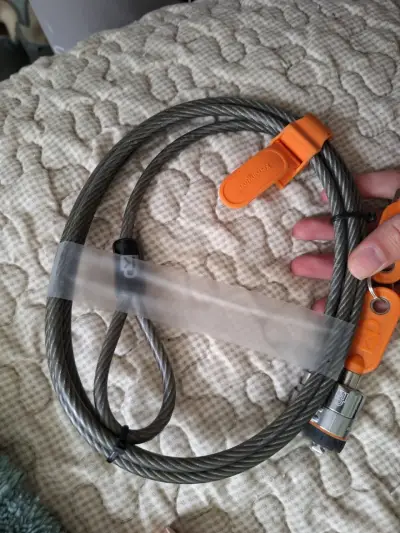 Cable seguridad para notebook y adaptador de RED - miniatura 2