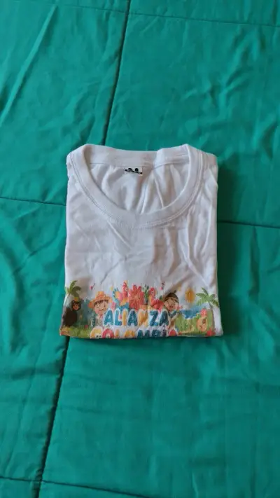 Polera infantil blanca con diseño Alianza Colombia - miniatura 1