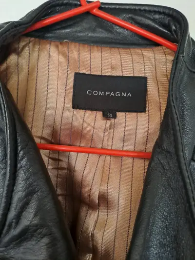 Chaqueta 100% cuero negra - miniatura 5