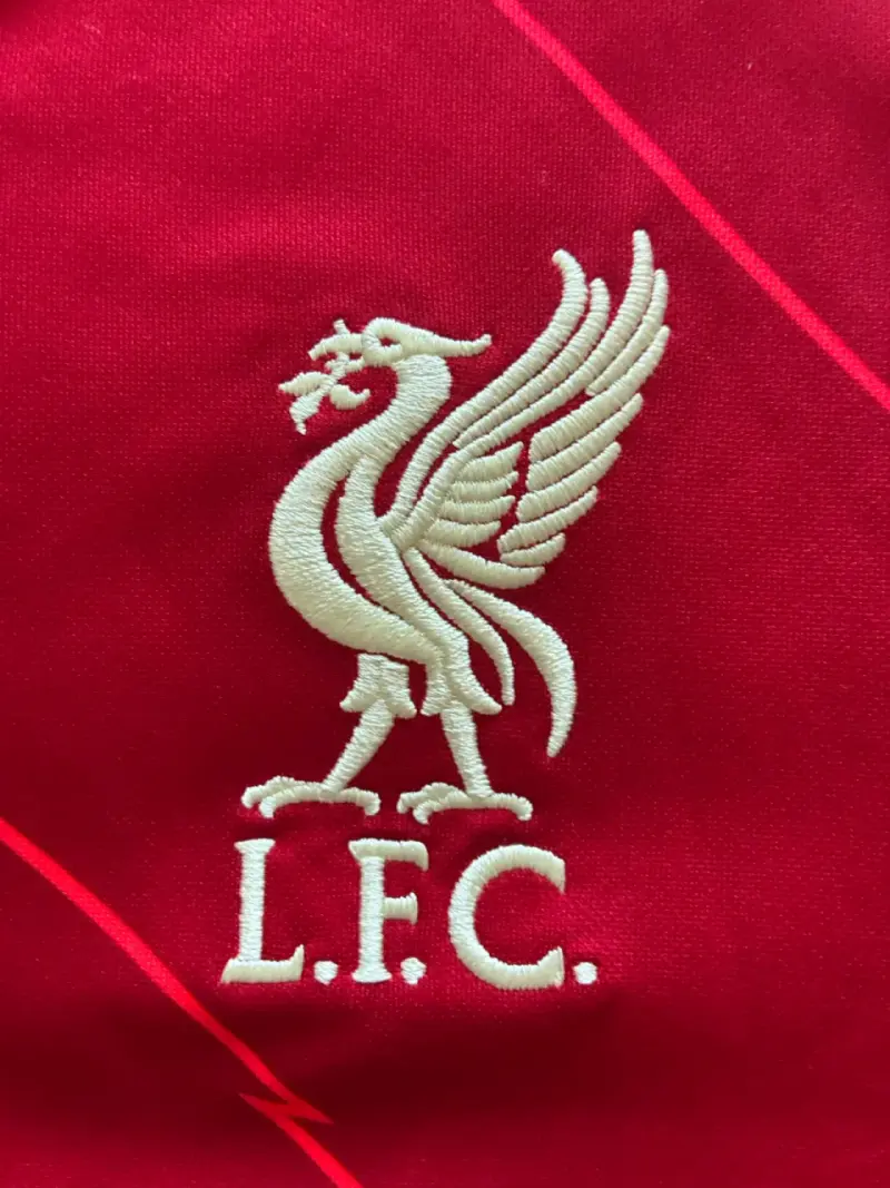 Camiseta Nike Liverpool FC roja original. - 3