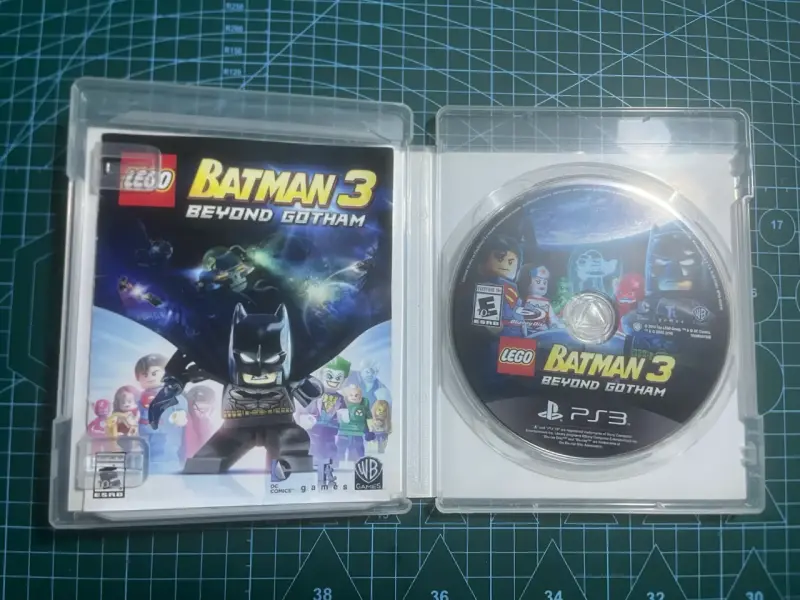 Juego PS3 LEGO Batman 3 Beyond Gotham - 2