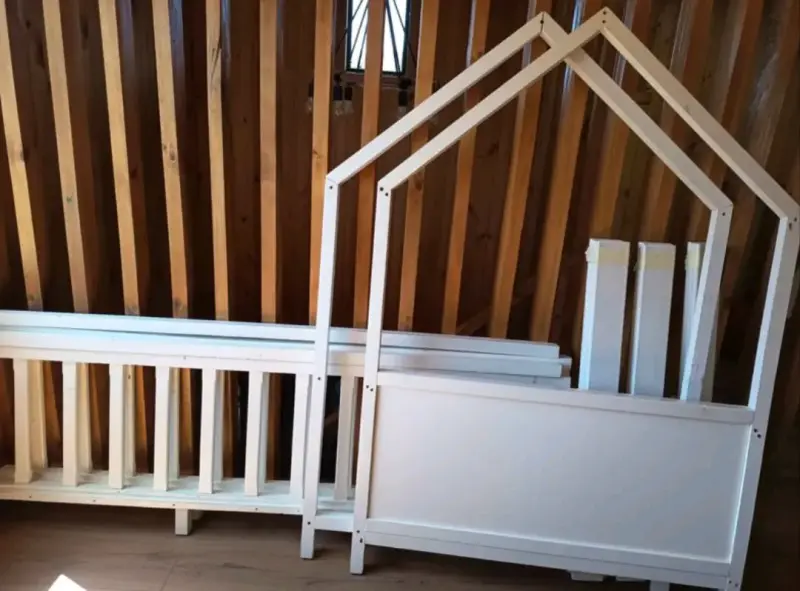 Cama infantil tipo casita blanca