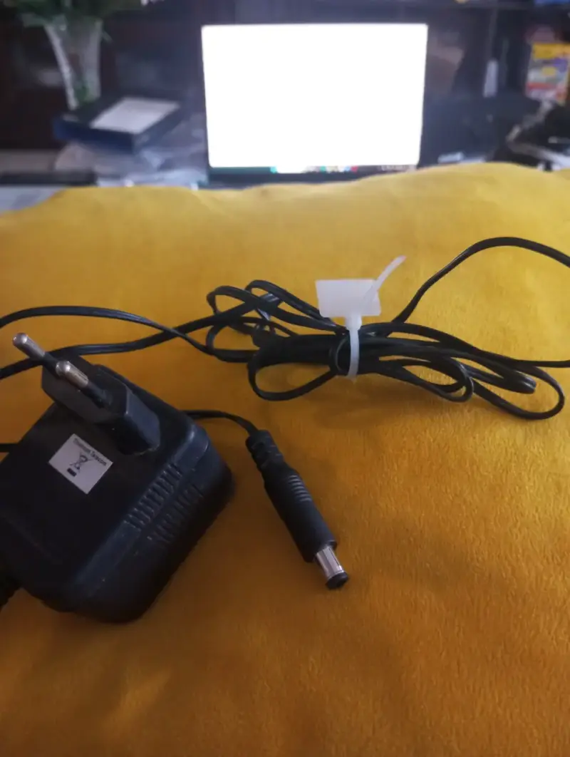 Transformador / Fuente de Poder 18V AC 600mA (Corr - 3