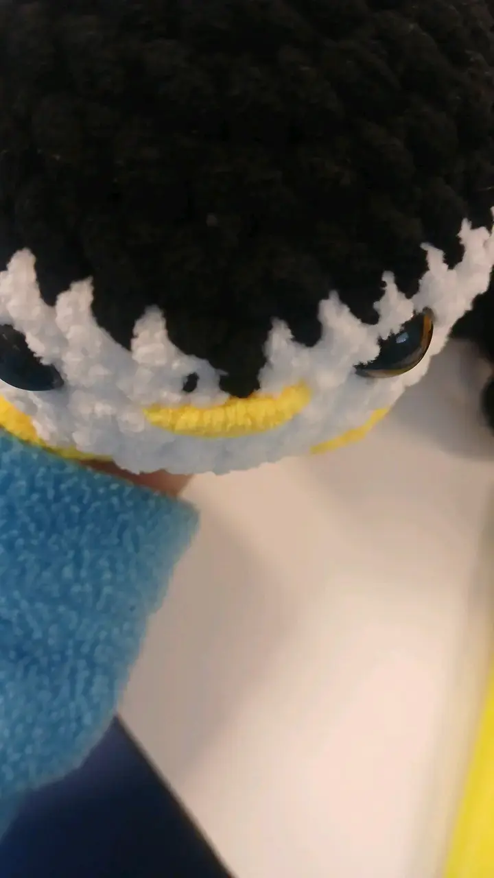 Peluche de pingüino tejido a mano - 5