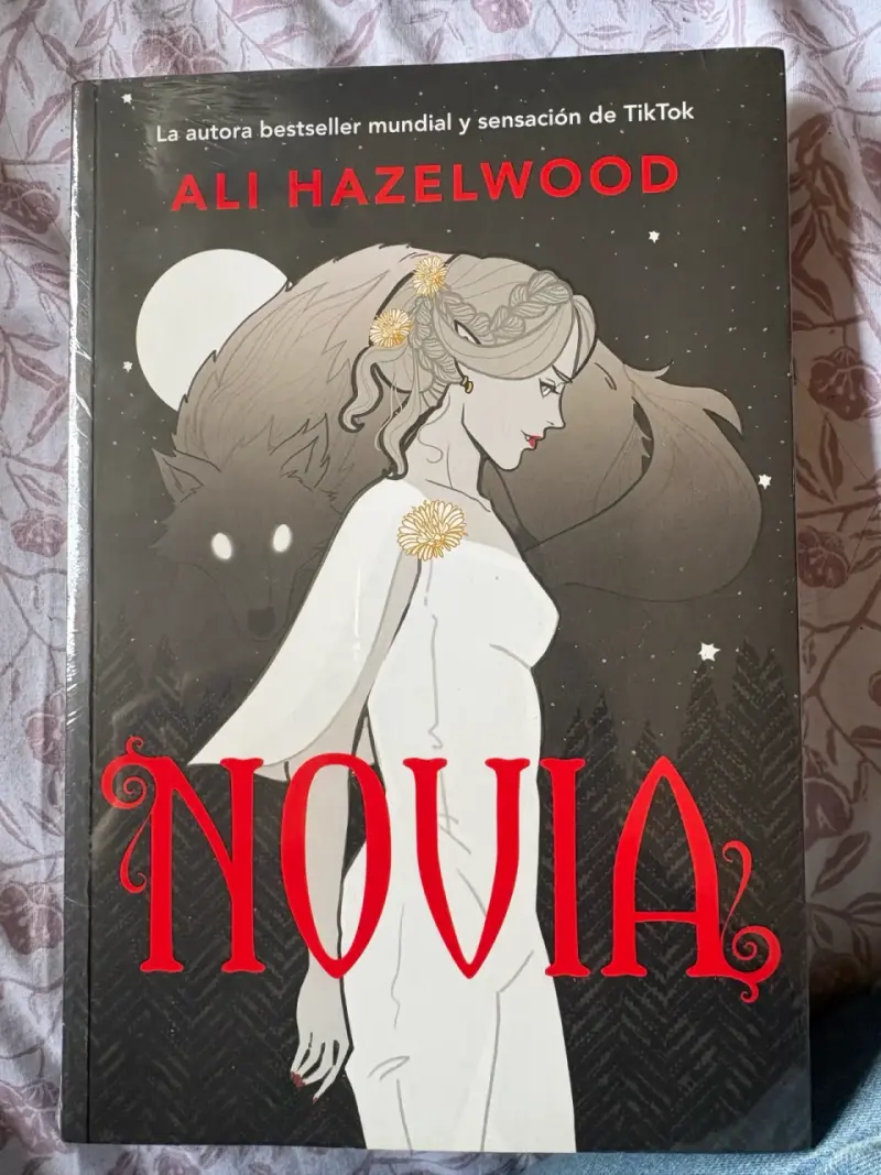 Libro 'Novia' de Ali Hazelwood - Romance Fantástico - 1