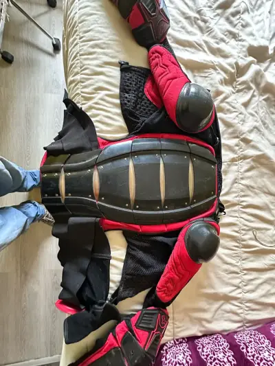 Chaleco de protección para motociclista con hombr - miniatura 3
