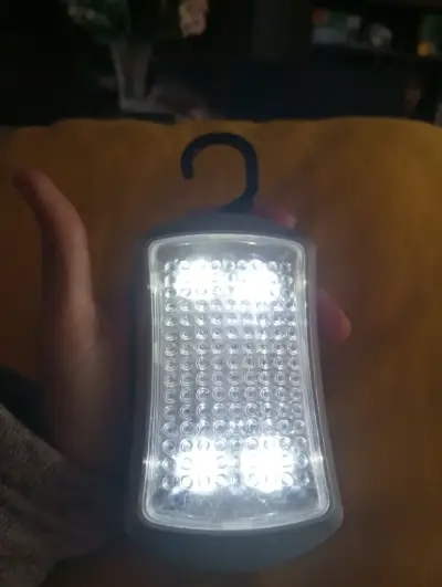 Linterna / Lámpara de Trabajo LED Energizer (Ganch - miniatura 1