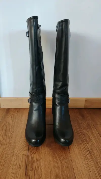 Botas negras de cuero para mujer con tacón alto - miniatura 3