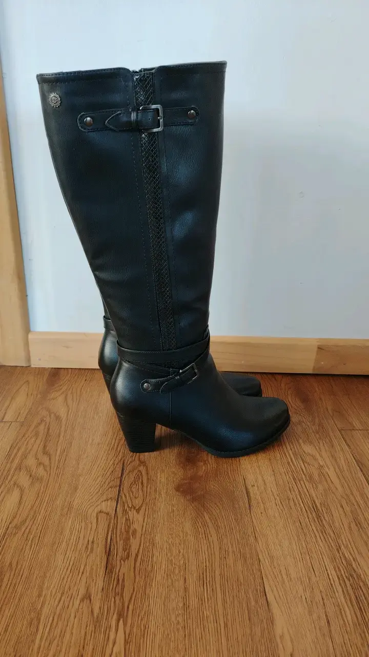Botas negras de cuero para mujer con tacón alto - 4