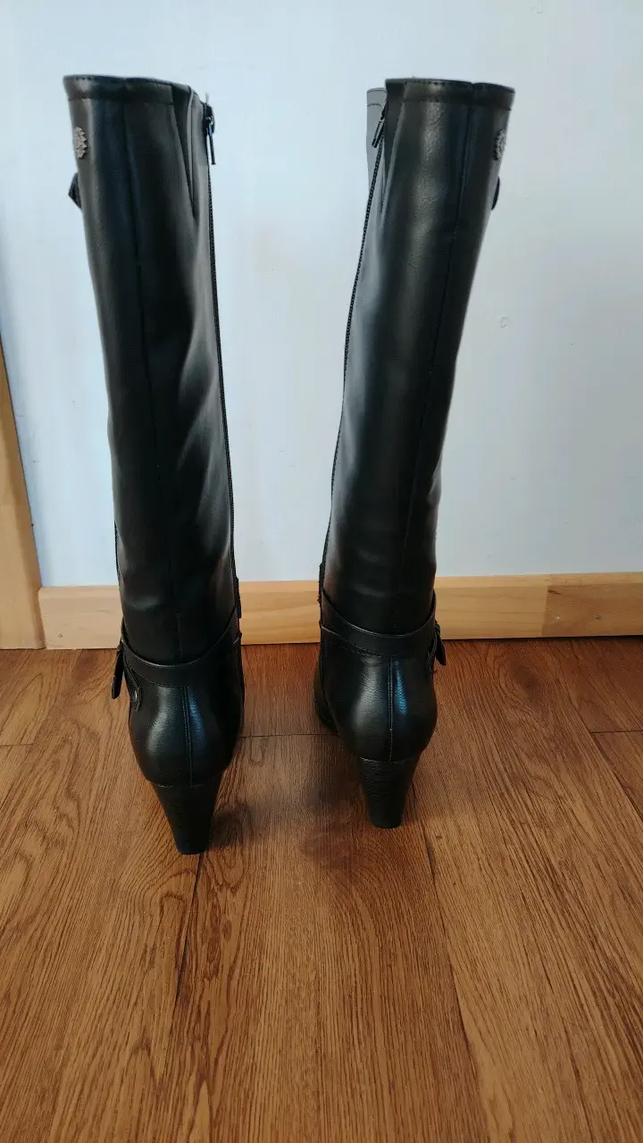 Botas negras de cuero para mujer con tacón alto - 5