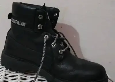 Botas de cuero negras Caterpillar para mujer - miniatura 1