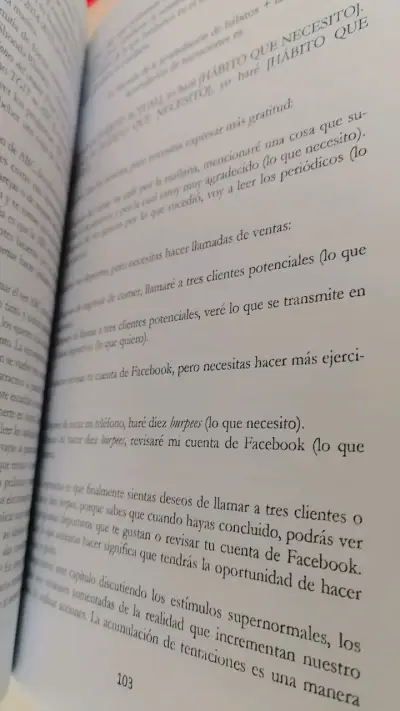 Libro Hábitos Atómicos de James Clear - miniatura 2