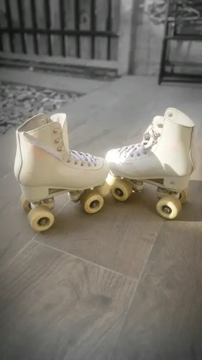 Patines de Cuatro Ruedas Oxelo Blancos Talla 35 - miniatura 1