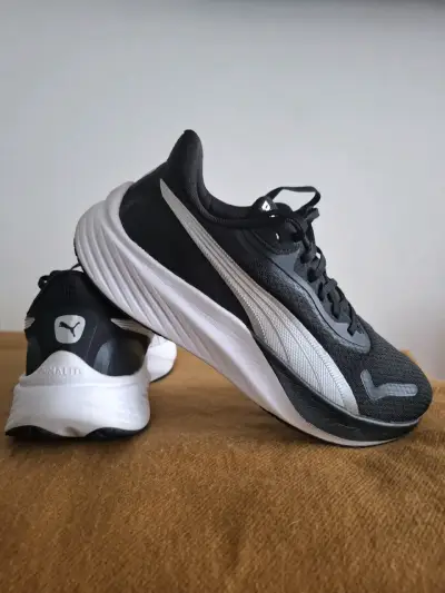 Zapatillas running negras Puma  hombre - miniatura 1