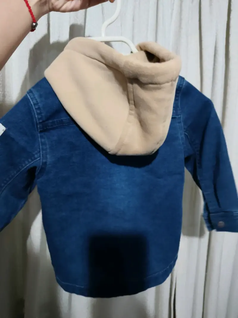 Chaqueta de mezclilla para niño con capucha - 2
