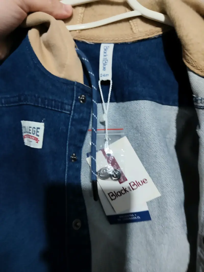 Chaqueta de mezclilla para niño con capucha - 3