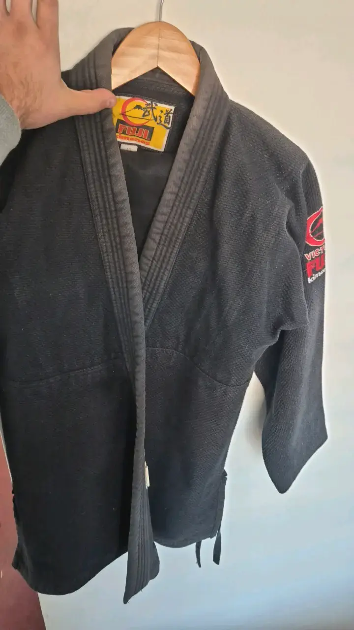 Kimono de Jiu-Jitsu Negro Fuji Victory - 1
