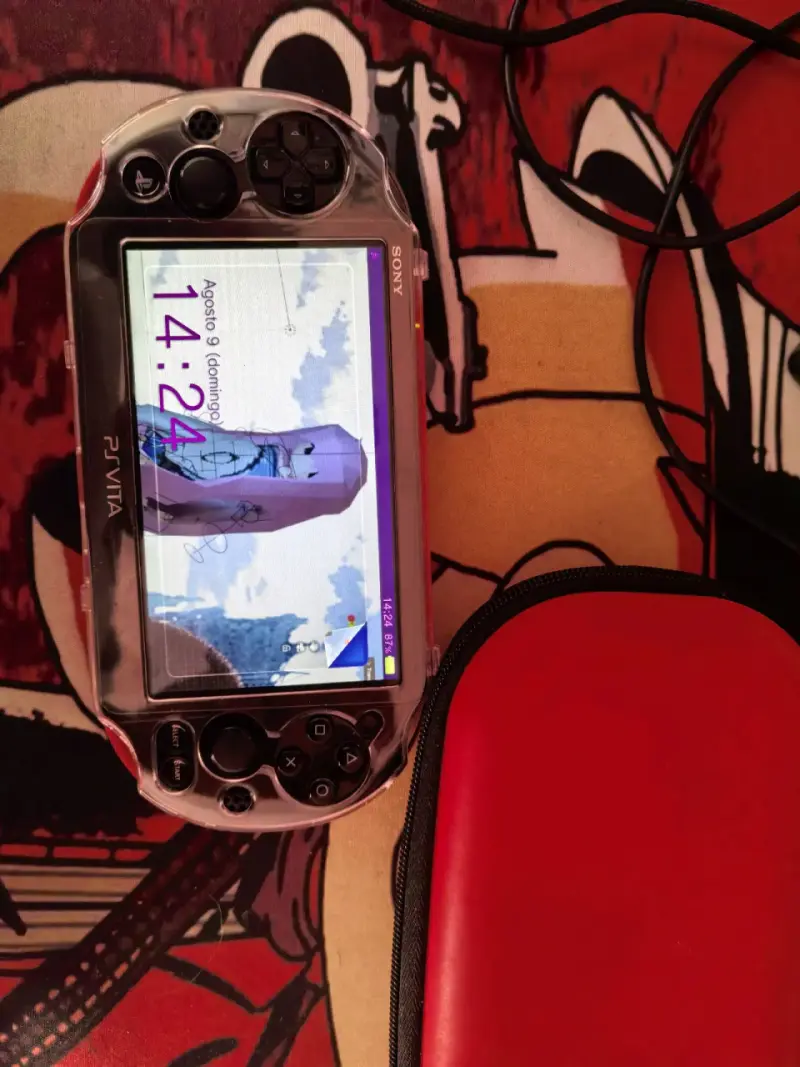 PS Vita Rosa Japonesa Hackeada 64GB - 1