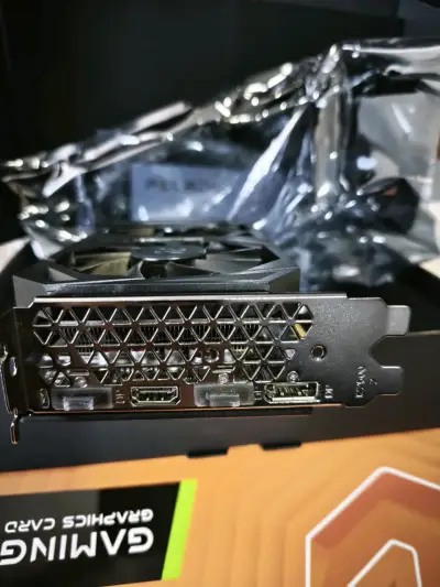 Tarjeta Gráfica Gaming Peladn RTX 2070 8GB - miniatura 2