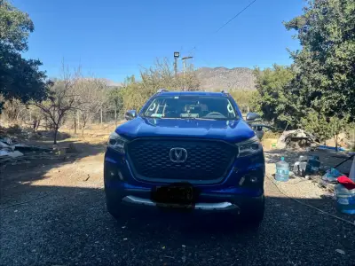 Camioneta Changan azul en buen estado - miniatura 1