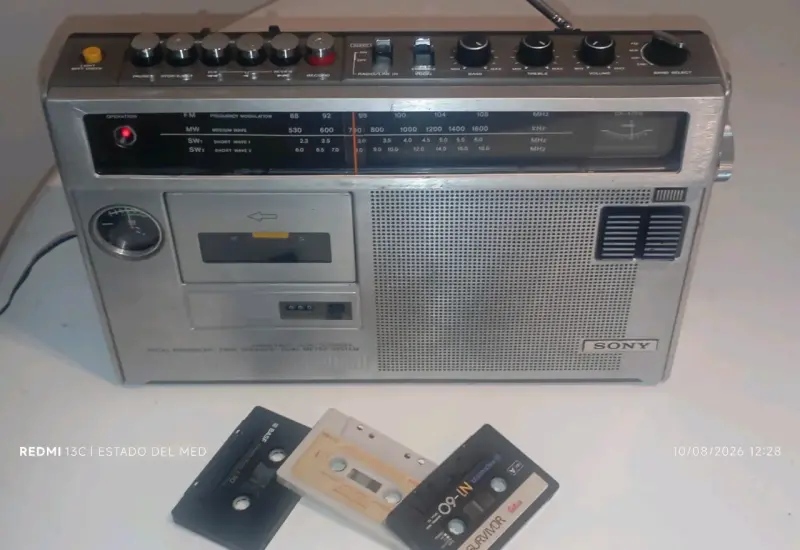 Radio cassette vintage Sony CF-470S - 2